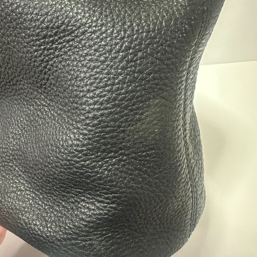 Large Michael Kors Leather Bag - Picture 12 of 15